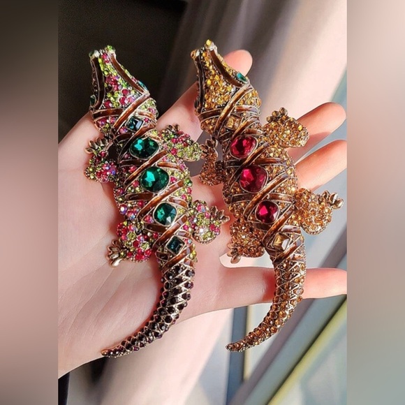 Gold and Red Lizard Brooch Pendant - Picture 2 of 2